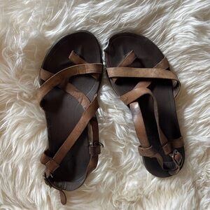 Leather sandals